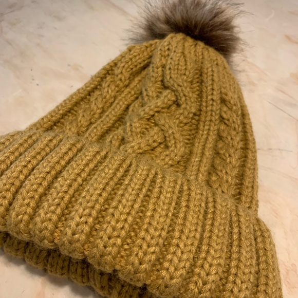 Accessories - Toque - Ladies - Yellow